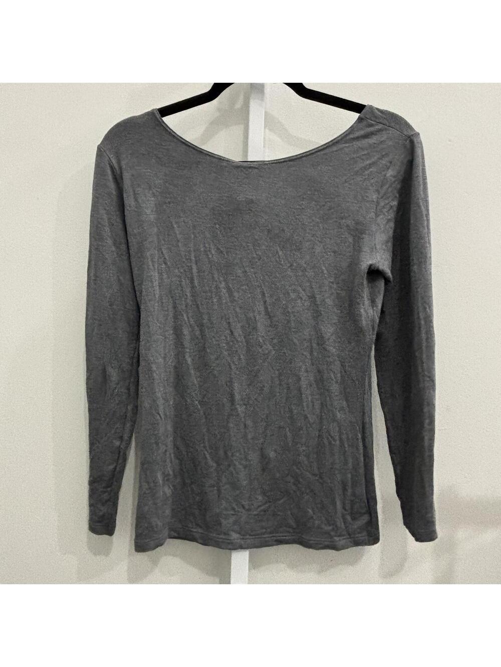 Uniqlo Gray Long Sleeve Shirt Size M - Picture 2 of 3